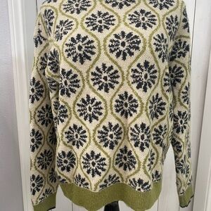 Current Air NWOT Green and Black Patterned Sweater
